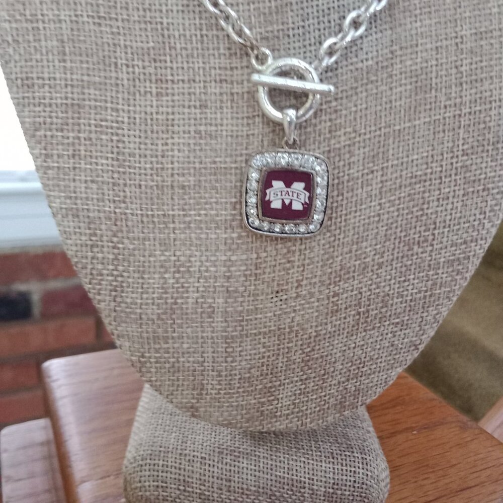 Mississippi Bulldogs - Picture 4 of 6